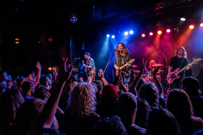 Denver Nightlife Metro Clubs Live Music Entertainment